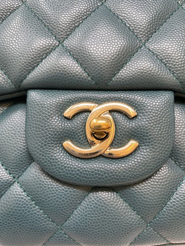 Chanel jumbo green