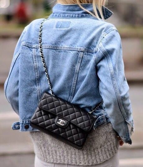 chanel leather black bag; diamond quilted; flap bag