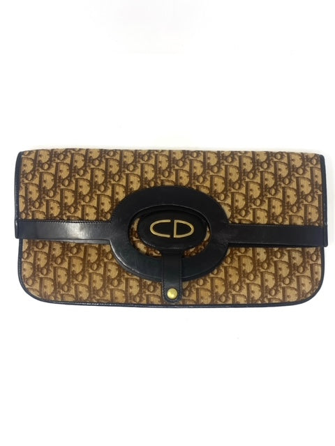 Carrie Bradshaw 复古 Dior 手拿包