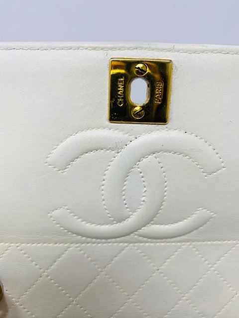 Chanel vintage bag