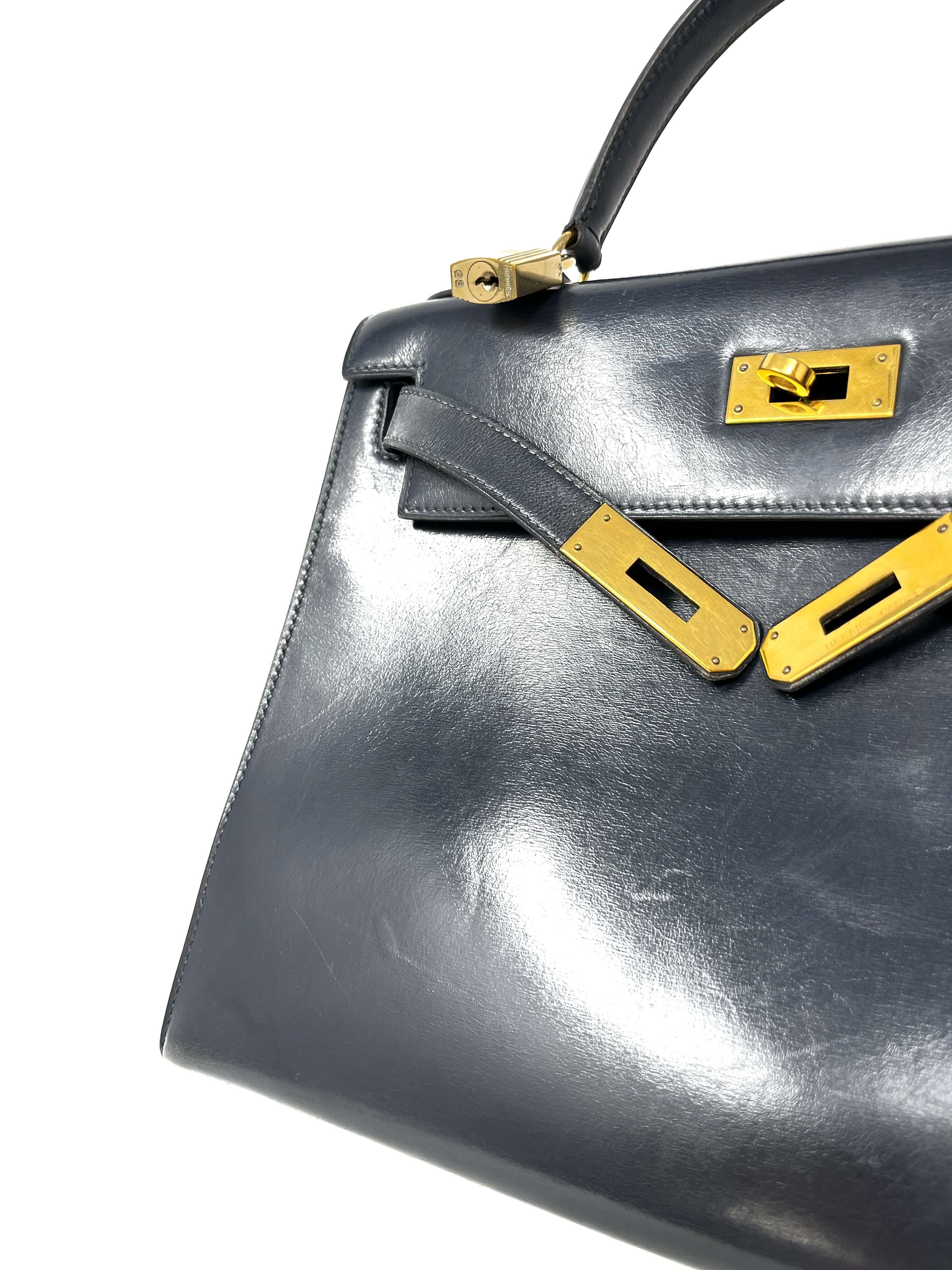 Hermes Kelly 28 blue side view