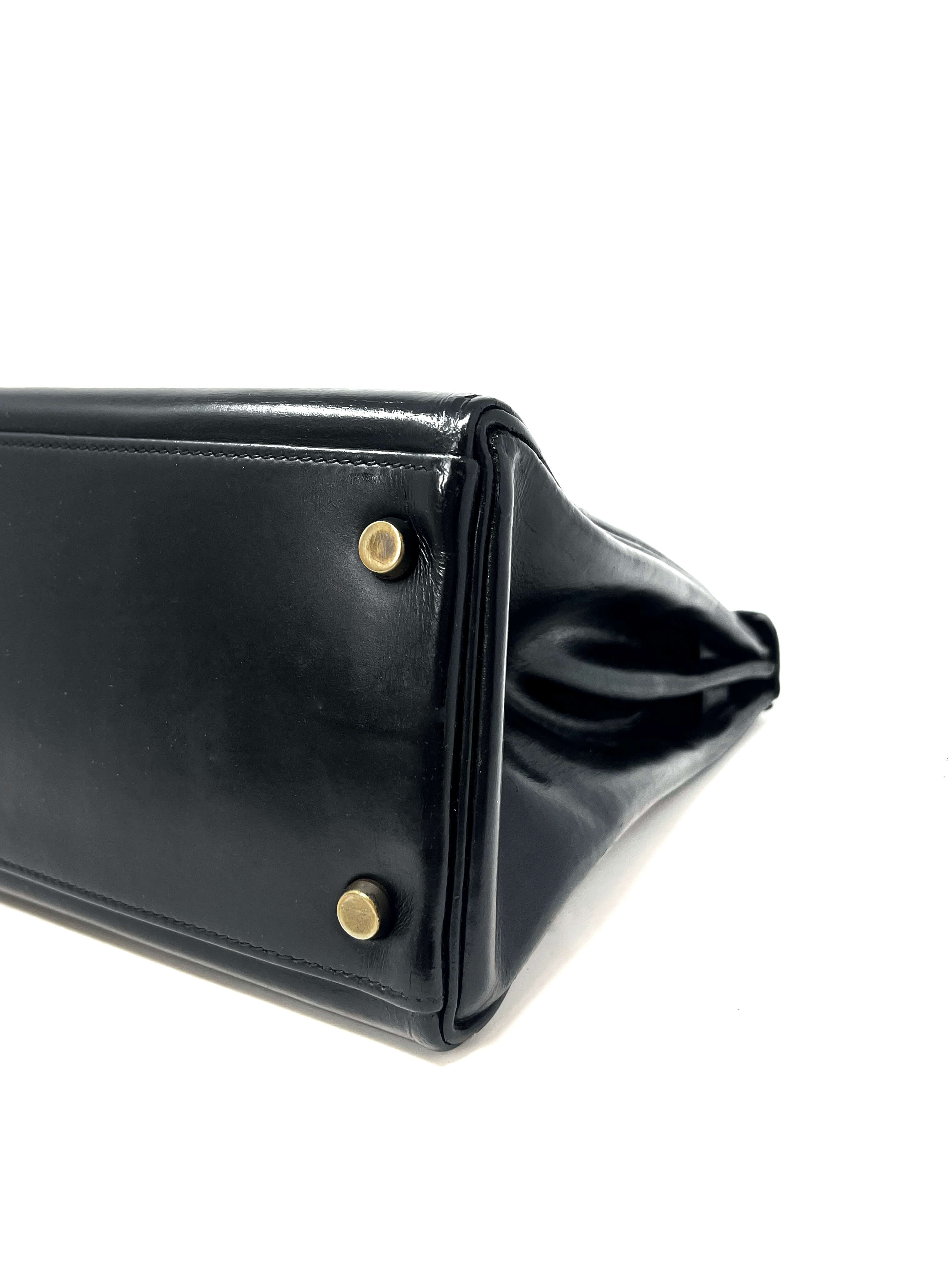 Hermes Kelly 32 Black Box Retourne with Gold Hardware Vintage