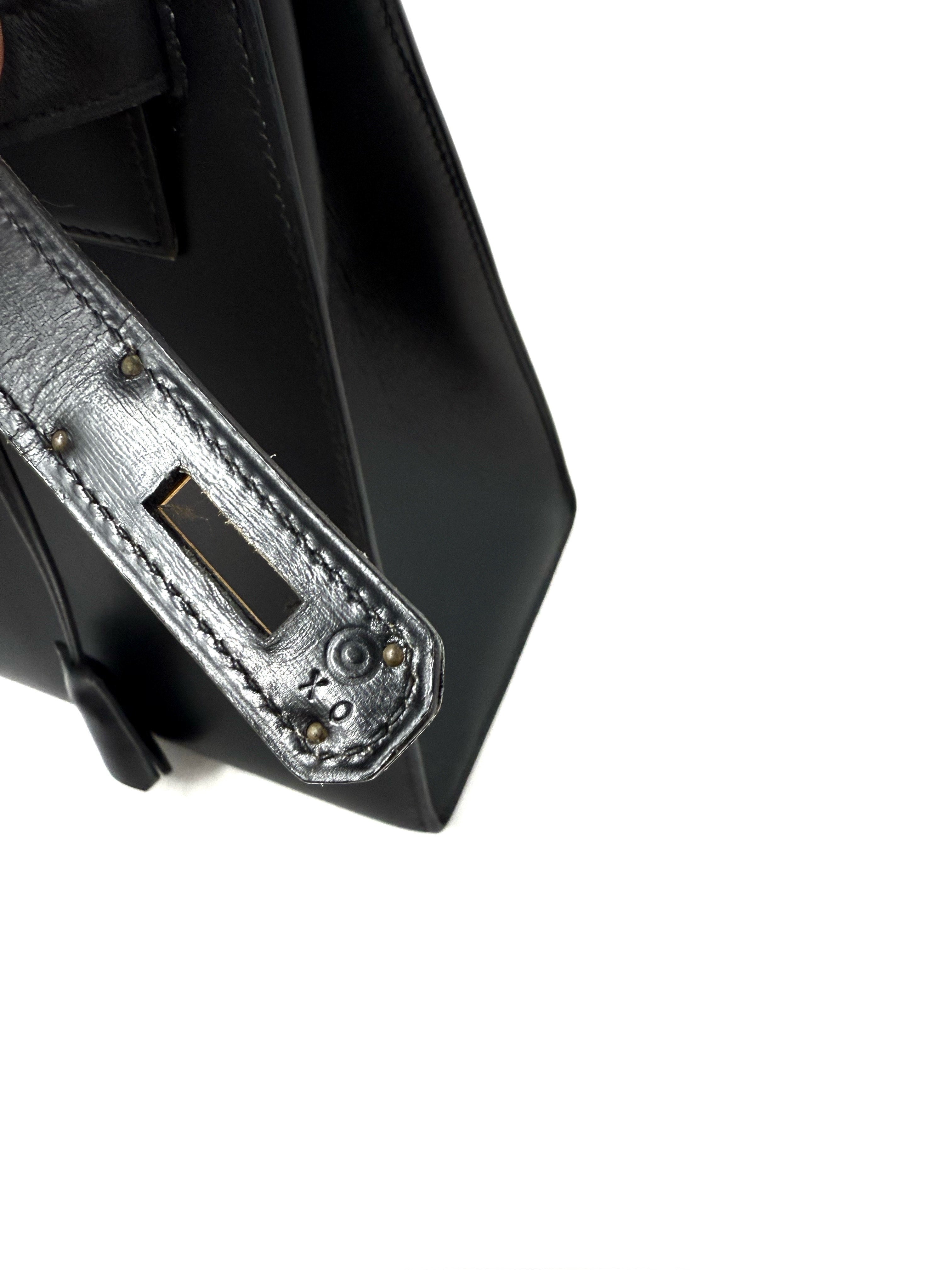 O stamp (1985) inside Hermes Kelly 32 Black Box Sellier