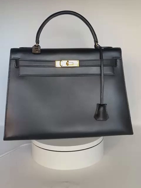Hermes Kelly 32 Sellier black Box leather bag with gold hardware
