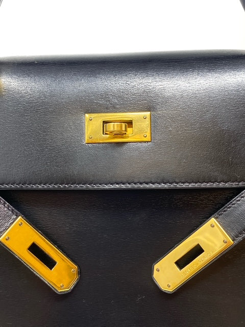 Hermes Kelly gold hardware detail