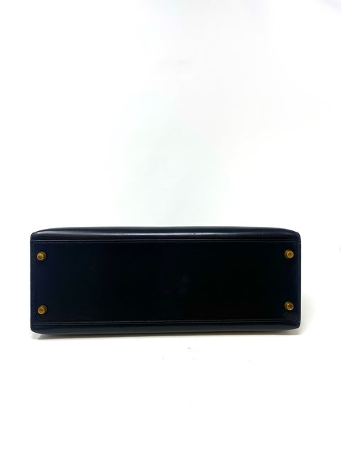 Hermes Kelly bag base view