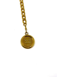 Vintage Chanel Gold Sunburst Interlocking CC Medallion Necklace in 2023