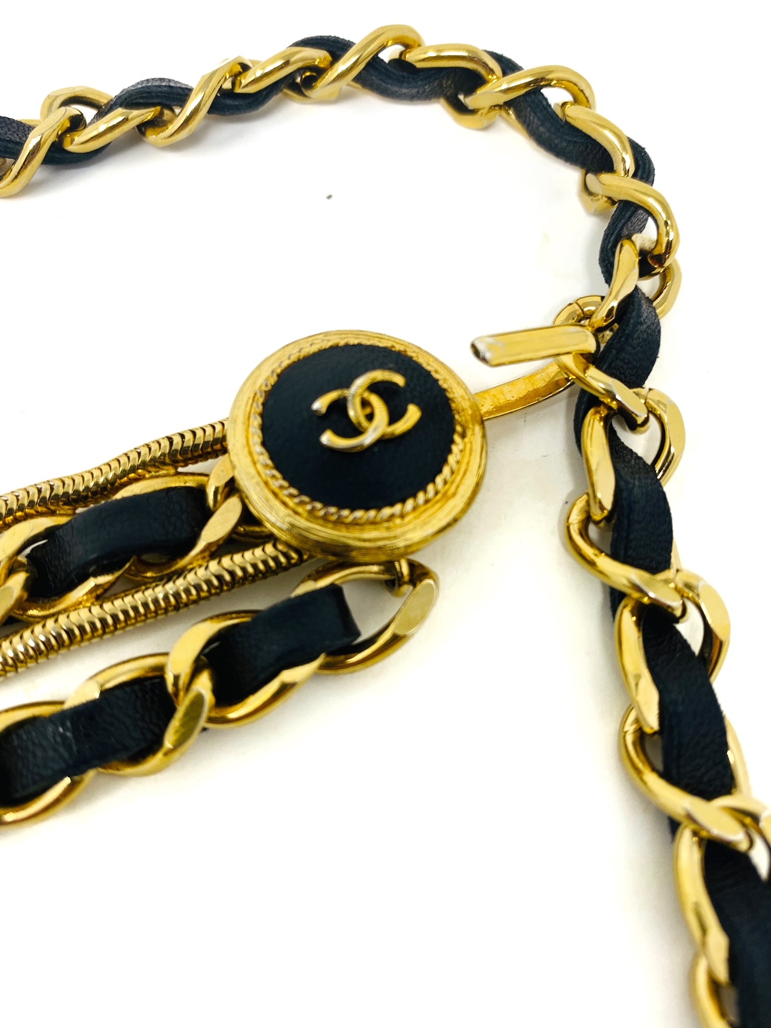 chanel leather and gold chain belt; black; CC logo