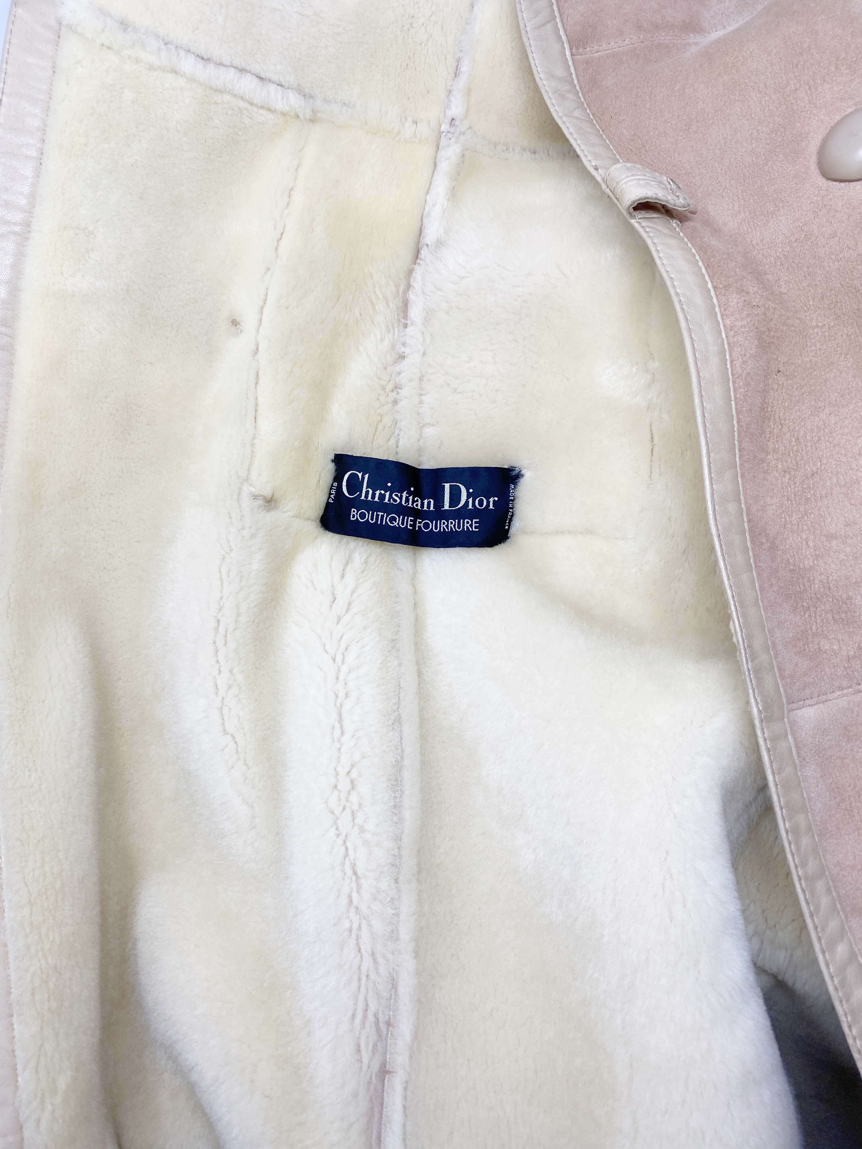 dior shearling coat, beige sheepskin, full length with buttons.
